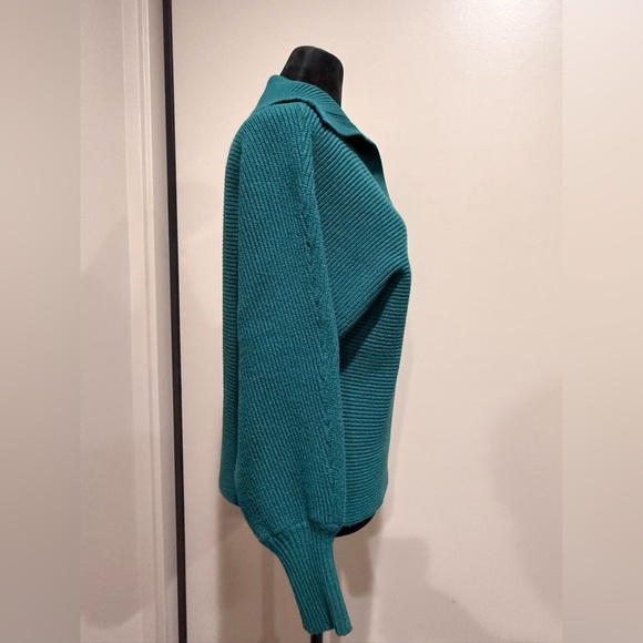 Vince Deep Green Cozy V-Neck Ribbed Sweater - Picture 6 of 7